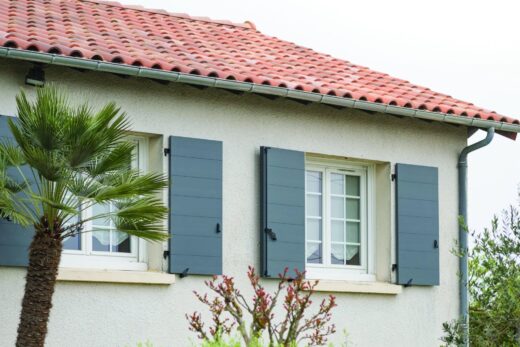 Guide complet des volets roulants et battants chez Art Design Perpignan : matériaux, styles et conseils pour choisir le modèle idéal pour votre maison